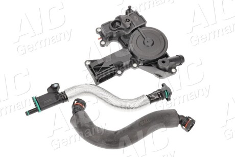 Сепаратор (маслоотделитель) Audi Q3/Q5/VW Tiguan 1.8/2.0TFSI 07-18 (+ патрубки)) aic 70399SET (фото 1)