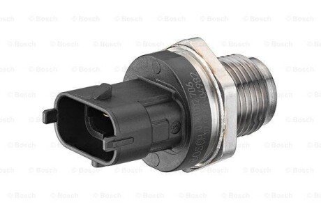 Датчик тиску (CR) VOLVO 2,4D bosch 0281002952