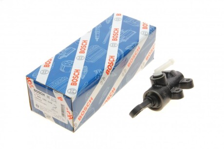 Циліндр зчеплення (головний) VW T4 -03 (d=15.87mm) bosch 0 986 486 048