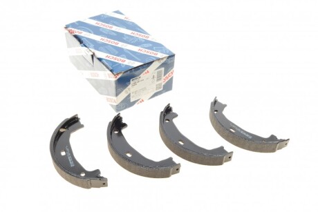 Колодки ручника BMW 1 (E81/E82)/3 (E46/E90) 98-13 (160.5x20) bosch 0 986 487 608