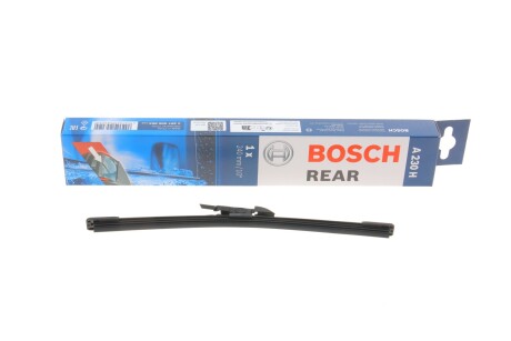 Щітка склоочисника (задня) (240mm) MB A-class (W176) 12-18 bosch 3 397 006 864