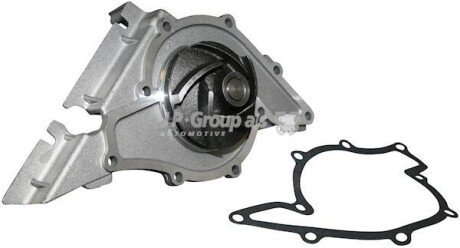 VW помпа води A4,A6,AVANT,QUATRO Passat 2,4-2,8 /6 цил/ jp group 1114103600