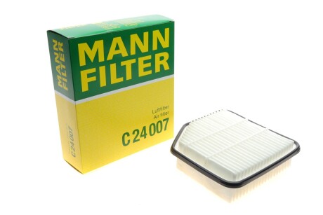 Фільтр повітря mann c 24 007