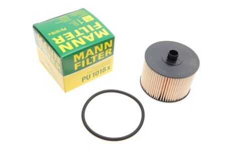 Фільтр паливний Volvo C30/C70 II/Citroen C4/C5/Jumpy 2.0D 03- -FILTER mann pu 1018 x