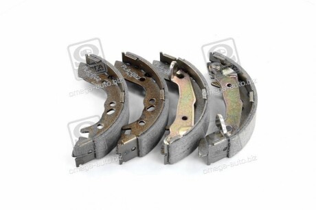 Колодка гальм. барабан. HYUNDAI ACCENT parts-mall pla-002