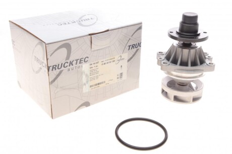 Помпа води BMW 3 (E36) 90-00/5 (E34/E39) 87-03/7 (E38) 94-01/Opel Omega 93-03 AUTOMOTIVE trucktec 08.19.057